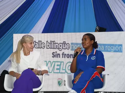 “El inglés nos abre muchas puertas hacia el futuro”, destacan estudiantes beneficiarios del proyecto de bilingüismo del Valle