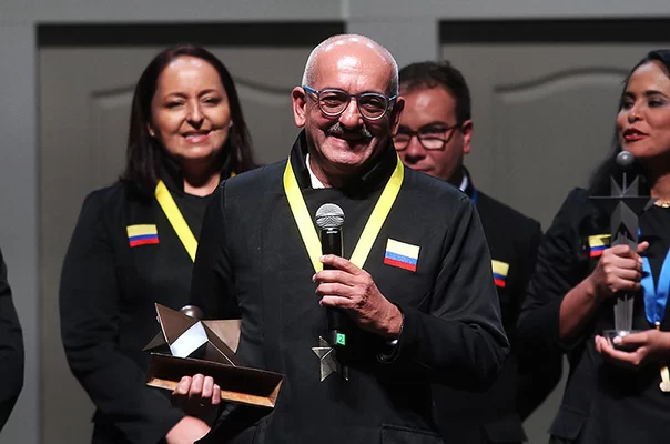 Valle del Cauca celebra triunfo del Rector Rubén Darío Cárdenas en el Premio Compartir 2016