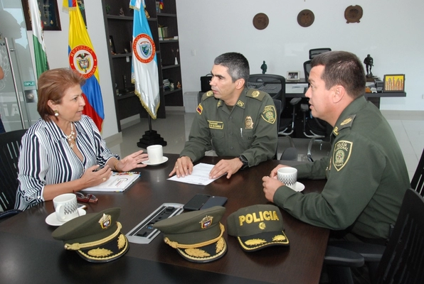 Continuaremos por la ruta de la seguridad con apoyo de la Gobernadora, dice nuevo comandante de Policía Valle  