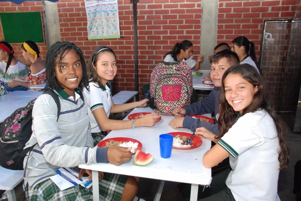 Programa de Alimentación Escolar en el Valle se ejecutará por medio de la Bolsa Mercantil de Colombia