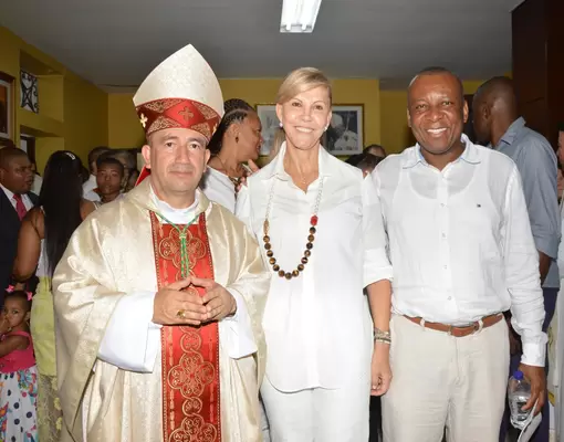 Bonaverenses celebraron la llegada de su nuevo obispo