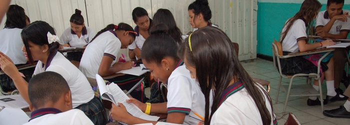 Secretarías de Educación y Salud capacitan a 15.000 jóvenes para el servicio social obligatorio