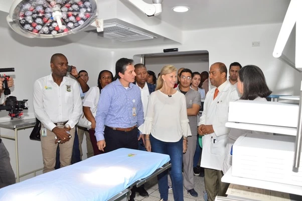 Gobierno del Valle cumplió con la entrega de equipos al Hospital Luis Ablanque de la Plata y pide su funcionamiento en pleno
