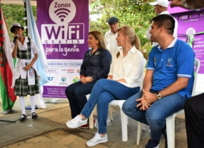 Zonas Wifi + Conexión – Brecha Digital