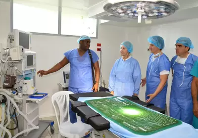 En el hospital Luis Ablanque de la Plata ya opera el primer quirófano que trae alivio a los bonaverenses