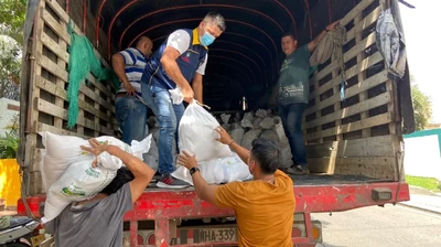 Gobernación del Valle avanza en la entrega de kits  humanitarios para atender a afectados por las lluvias
