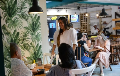‘Saludando’, el restaurante que evoluciona en su servicio con ‘Activatur’
