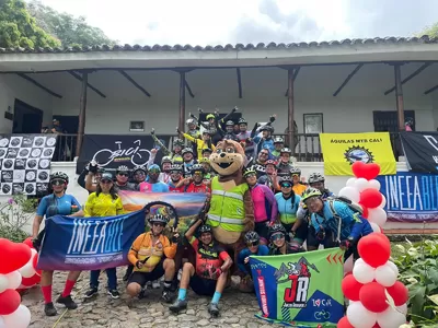 Más de 2.000 vallecaucanos aficionados al ciclismo disfrutaron de ‘Amor y Amistad’ en la Hacienda El Paraíso