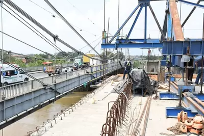 Con la construcción de accesos avanza la construcción del puente de Juanchito