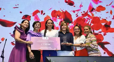 La labor de 12 lideresas fue reconocida con el Galardón de la Mujer Vallecaucana