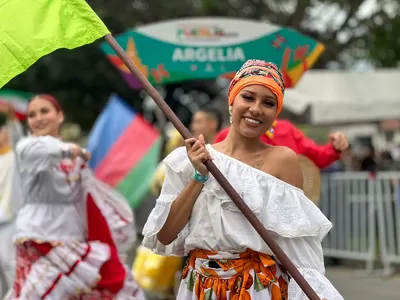 Inscribe a tu municipio para que participe en el desfile de la 'Fiesta de mi Pueblo, lo que Somos 2023