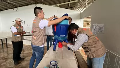 Estudiantes de la institución educativa Pablo VI, en Calima, se benefician con filtros que mejoran la calidad del agua