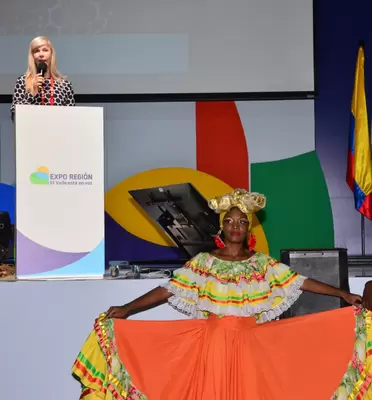 Gobernadora Dilian Francisca Toro presentó  la agenda cultural 2019 en Expo Región ‘El Valle Está en Vos’
