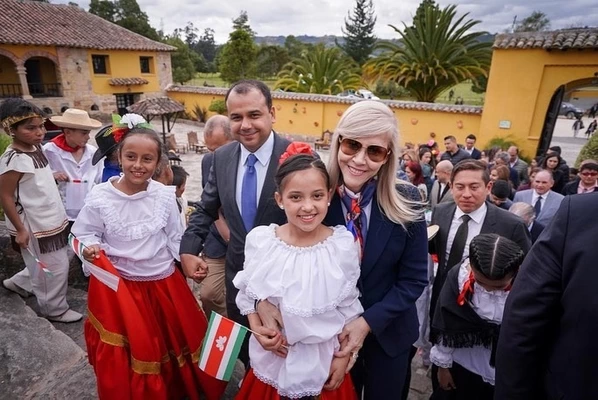 Gobernadora del Valle participa en la Cumbre Bicentenario  por la Niñez que se realiza en Paipa (Boyacá)