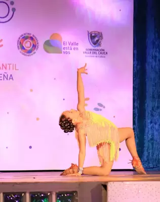 Un éxito fue la gran final del 1er Festival Departamental Infantil de Bailarines de Salsa Caleña organizado por la Gobernación del Valle