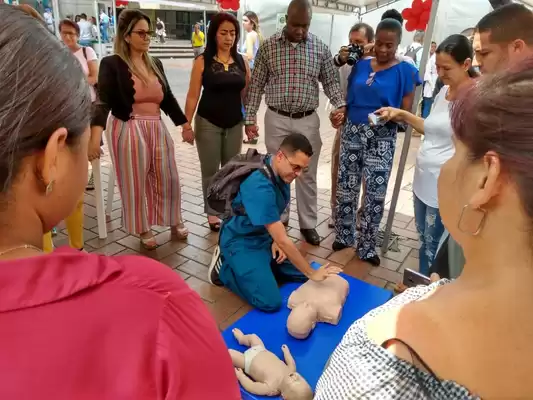 Gobernación continúa capacitación a vallecaucanos en  reanimación cardiopulmonar y donación de órganos