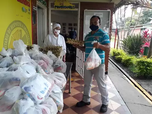 Se cumplió la tercera entrega de paquetes alimentarios a  beneficiarios del PAE en 34 municipios no certificados
