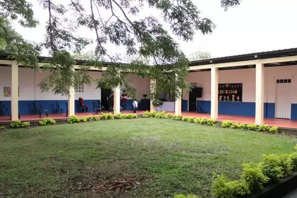Gobierno del Valle entregó nueva cubierta para  la sede educativa ‘Belisario Caicedo’, en La Unión