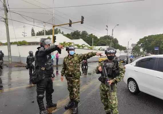 2.500 efectivos de la Policía y el Ejército ya  están en las calles para reforzar la seguridad