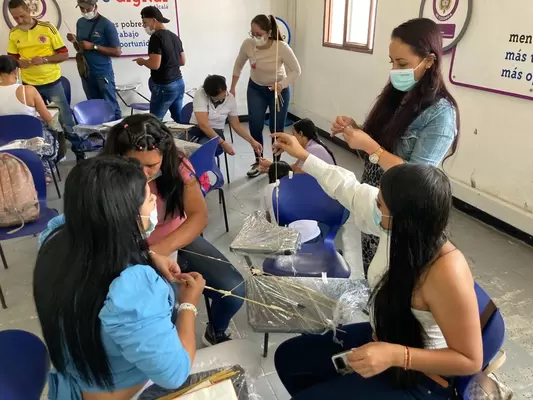 Cerca de 800 vallecaucanos de 27 municipios impactados con la Escuela de Liderazgo Ciudadano