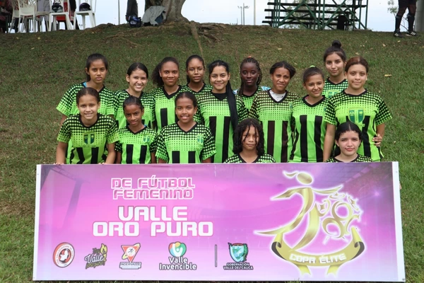 Comenzó la fase de grupos de la Copa Élite de Fútbol Femenino Valle Oro Puro