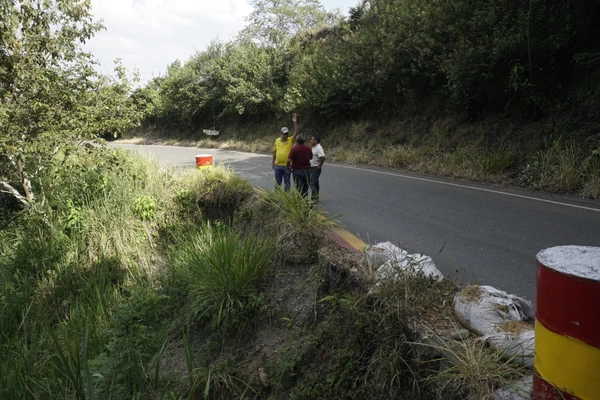 Más de 30 mil habitantes de Riofrío y Trujillo se beneficiarán con muro de contención que la ‘Ruta Invencible’ construirá en este corredor