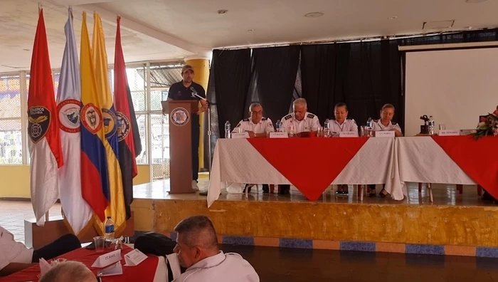 Con apoyo de la Gobernación se modernizará el sistema de comunicaciones de los bomberos del Valle